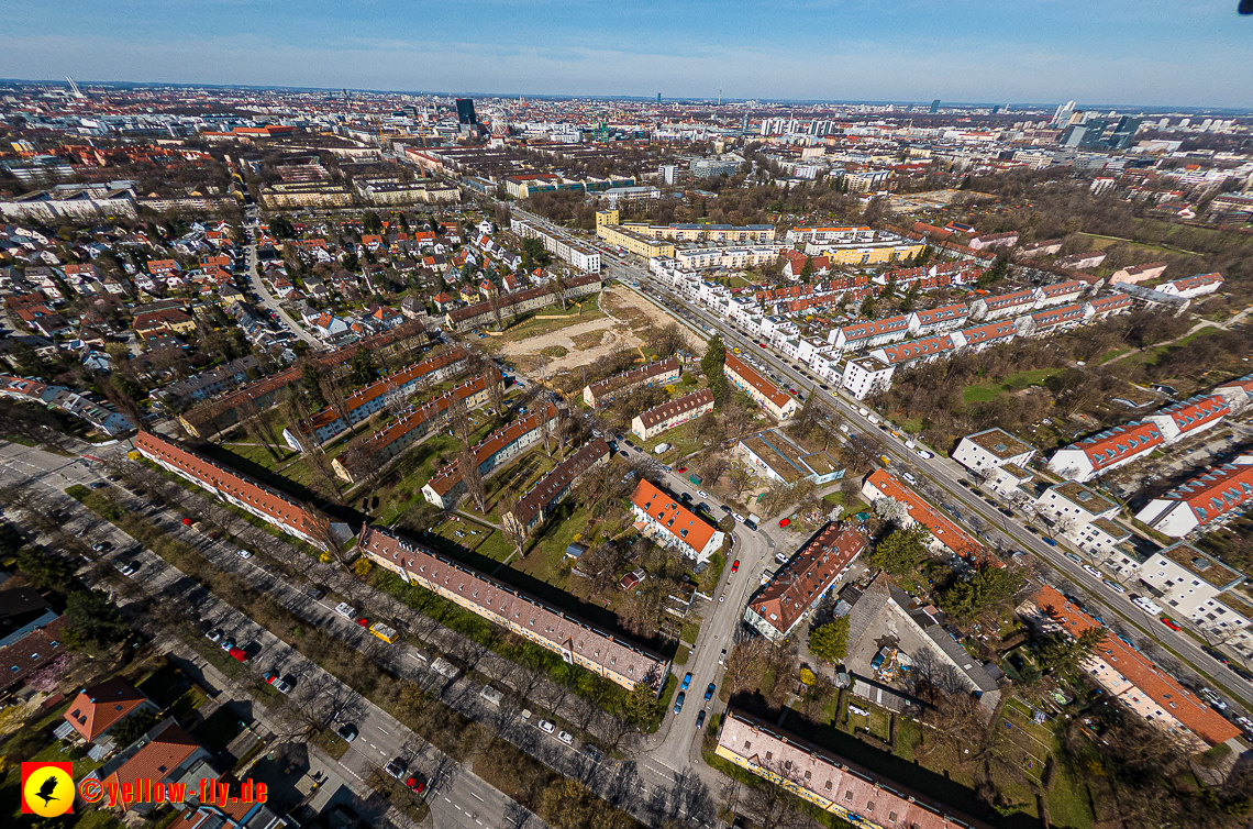 21.03.2023 - Luftbilder von der Baustelle Maikäfersiedlung in Berg am Laim